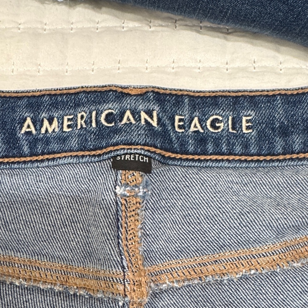 American Eagle Outfitters Light Blue Denim Jeans - Picture 2 of 7
